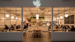 White and Wongs: A Straight-Up Kiwi Guide to the Bold Asian-Fusion Favourite